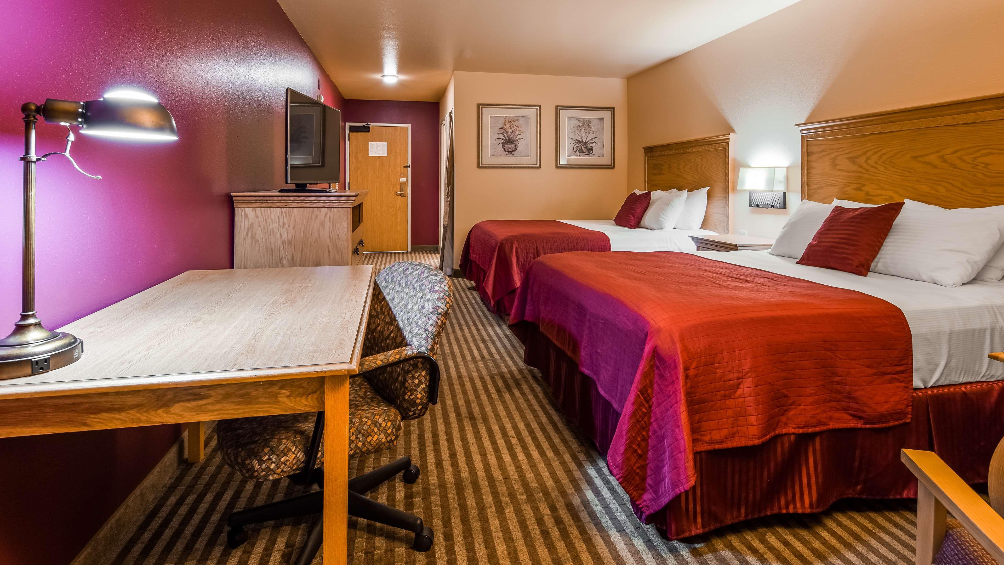 Best Western Plus Caldwell Inn & Suites Extérieur photo