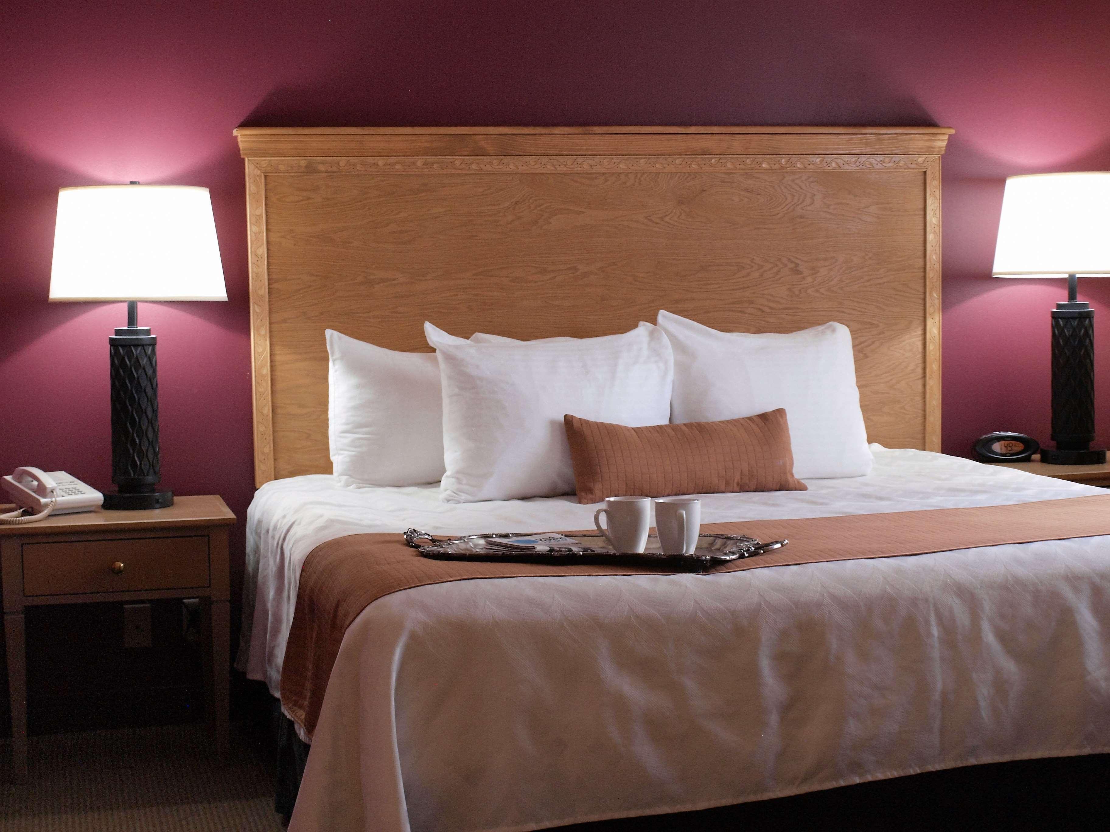 Best Western Plus Caldwell Inn & Suites Extérieur photo