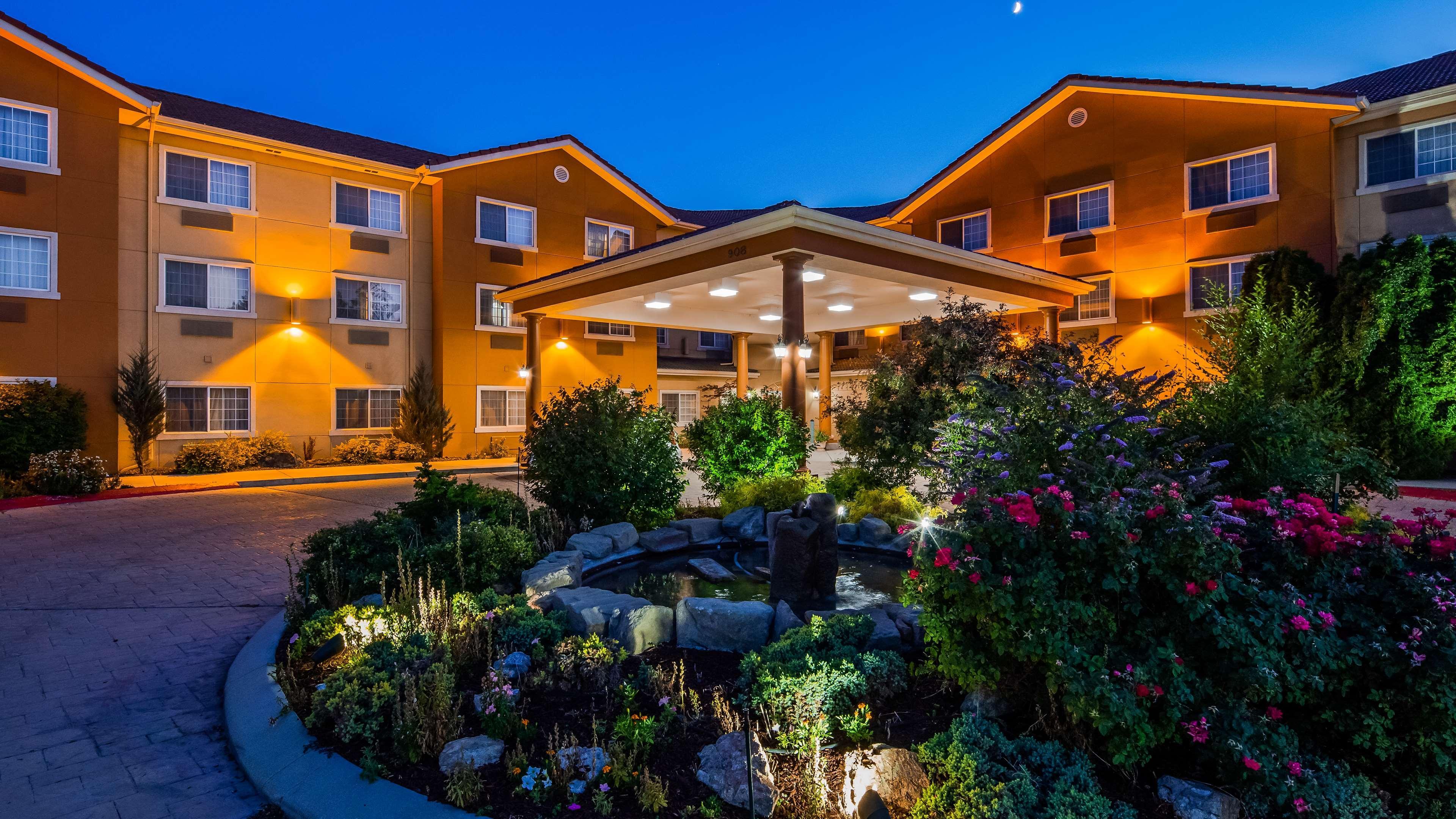 Best Western Plus Caldwell Inn & Suites Extérieur photo