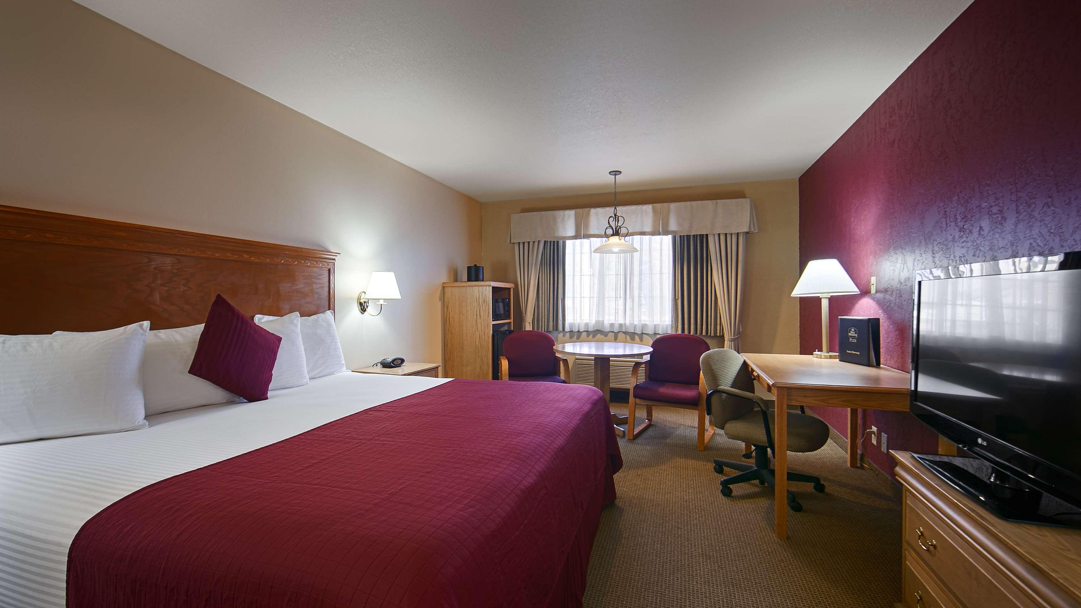 Best Western Plus Caldwell Inn & Suites Extérieur photo