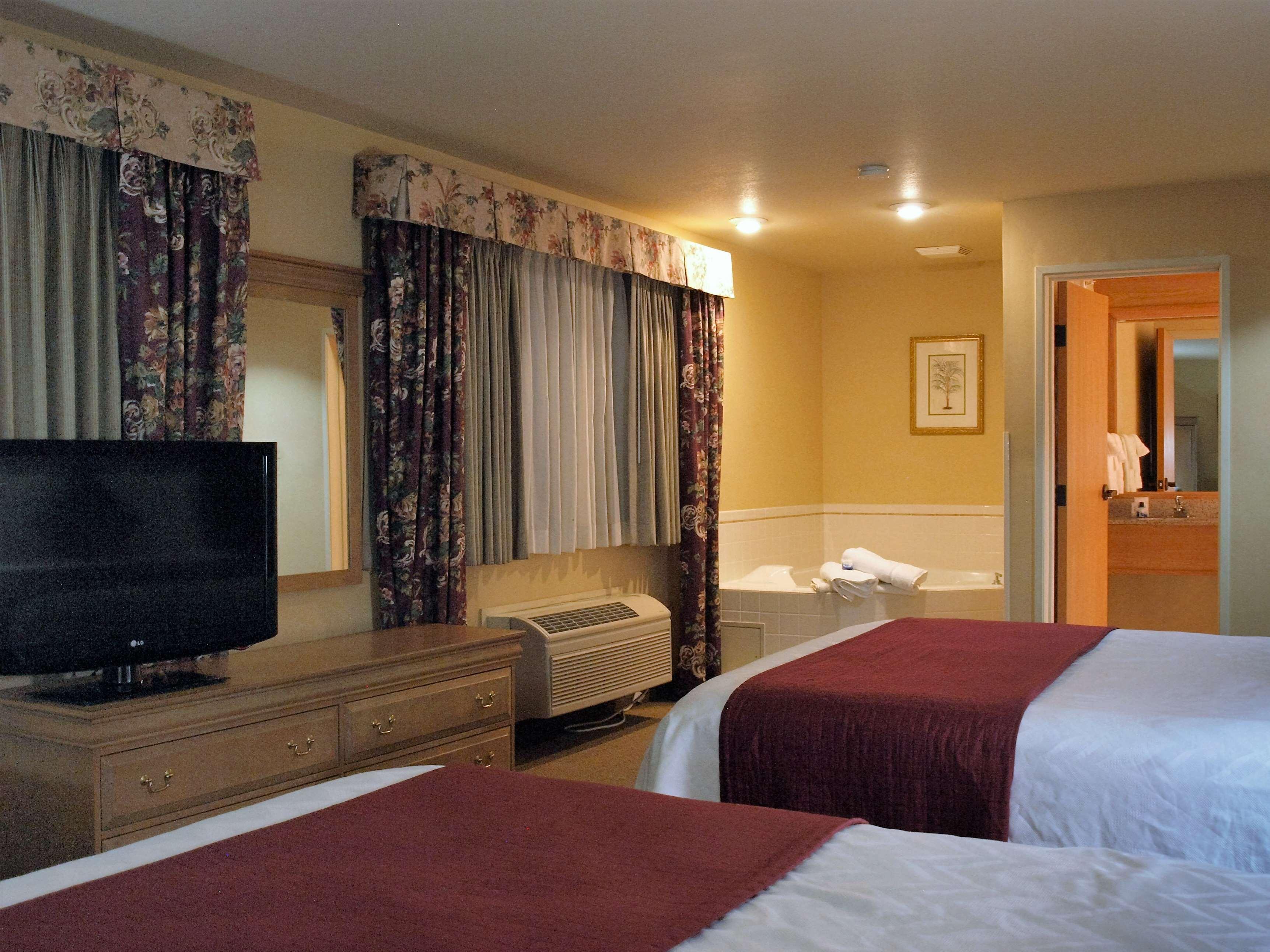 Best Western Plus Caldwell Inn & Suites Extérieur photo