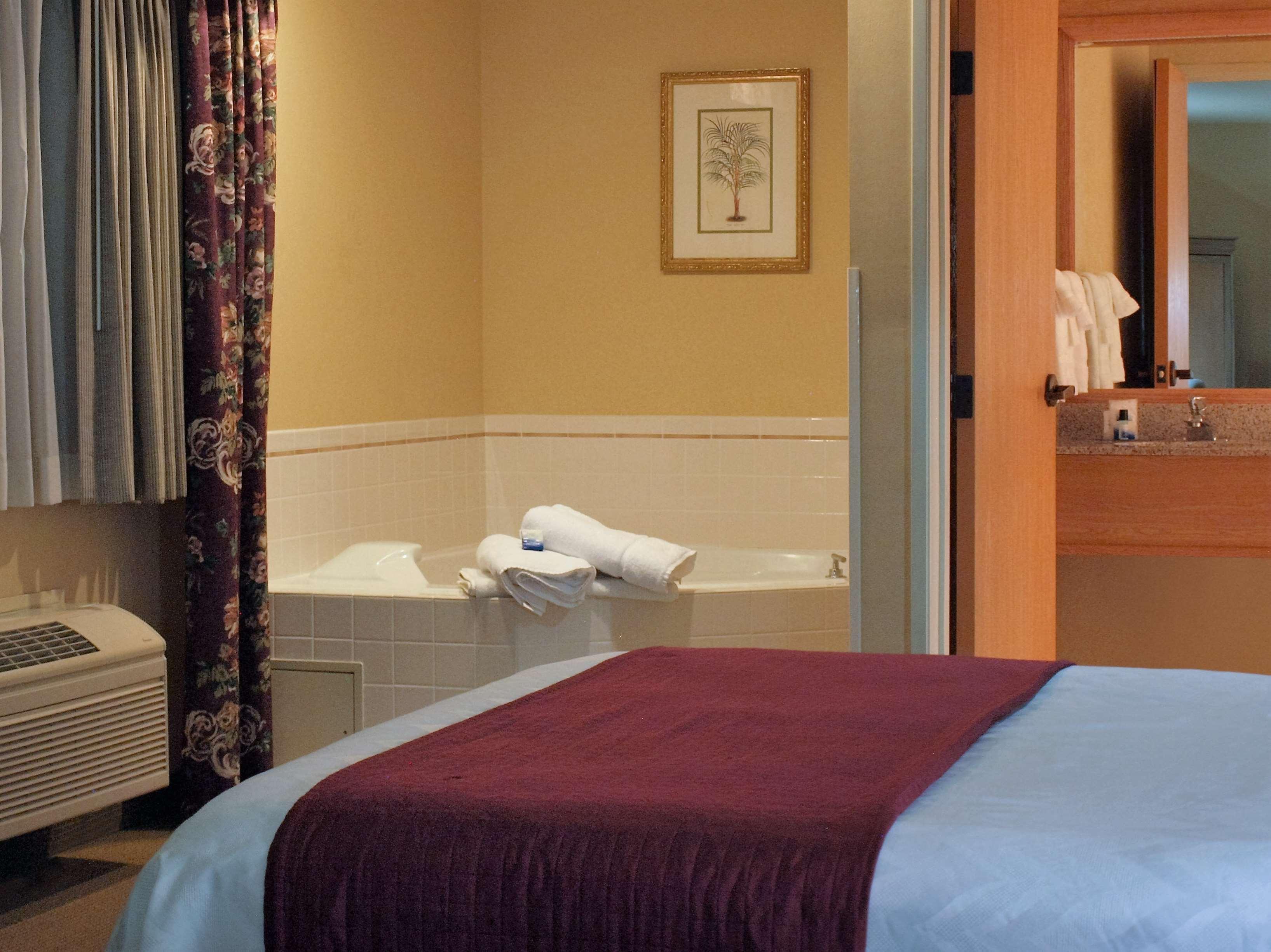 Best Western Plus Caldwell Inn & Suites Extérieur photo