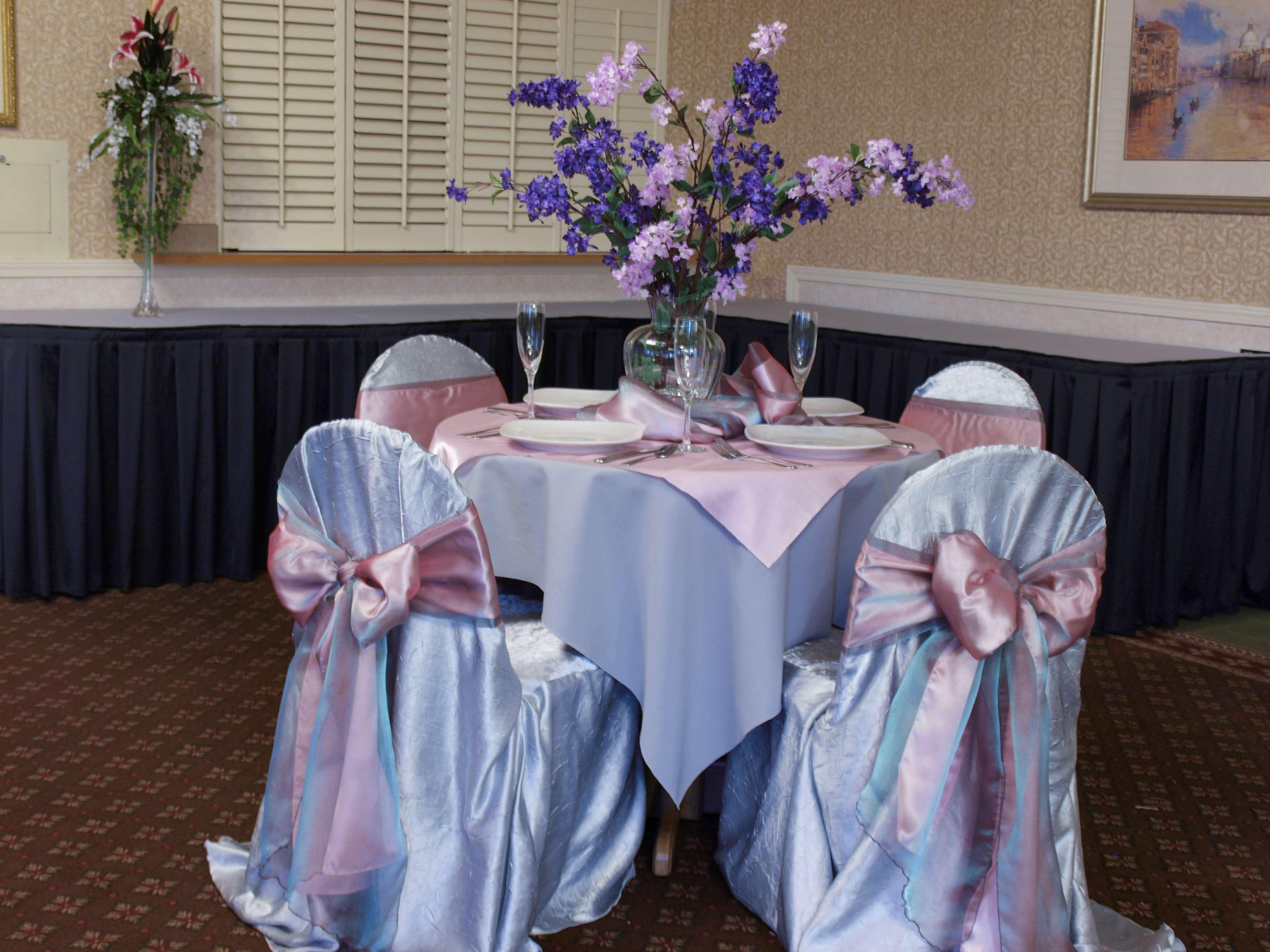 Best Western Plus Caldwell Inn & Suites Extérieur photo