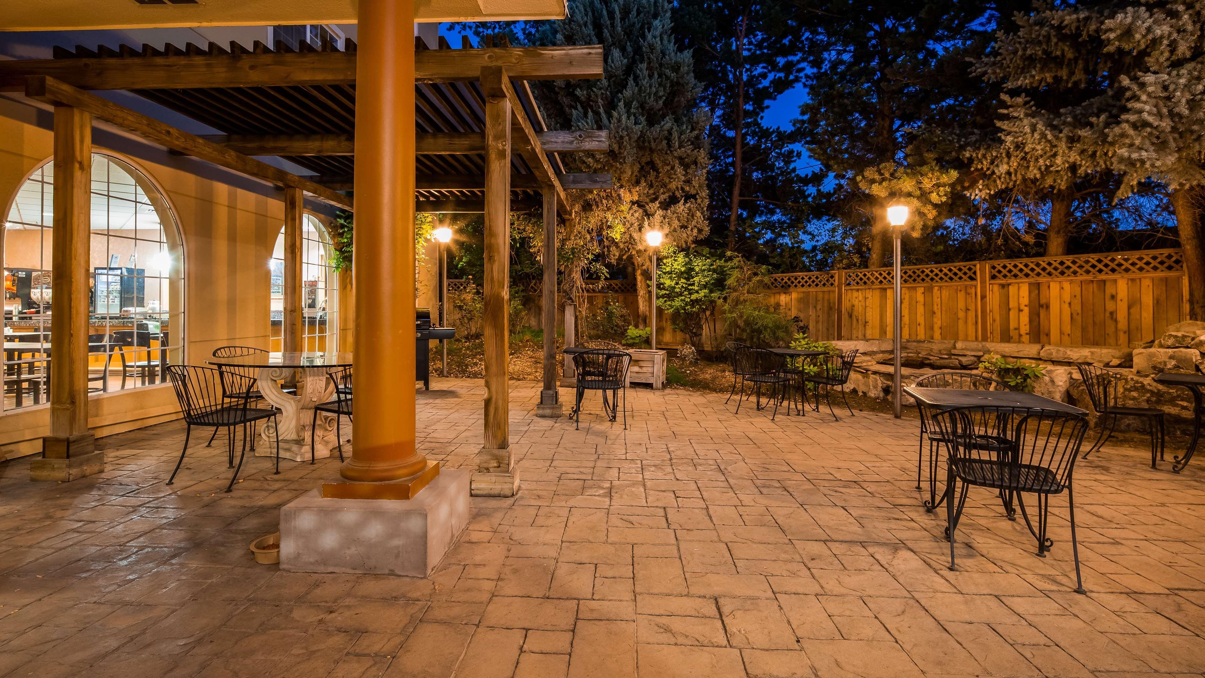 Best Western Plus Caldwell Inn & Suites Extérieur photo
