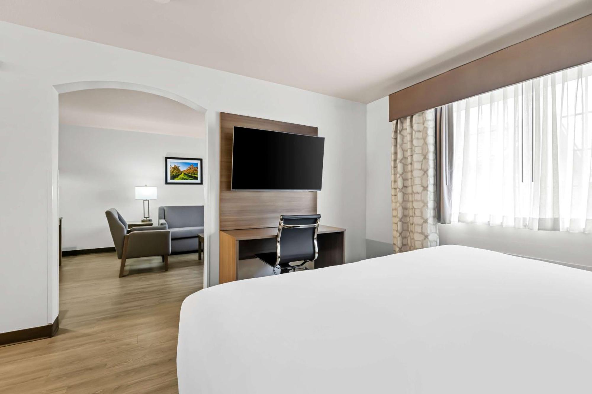 Best Western Plus Caldwell Inn & Suites Extérieur photo