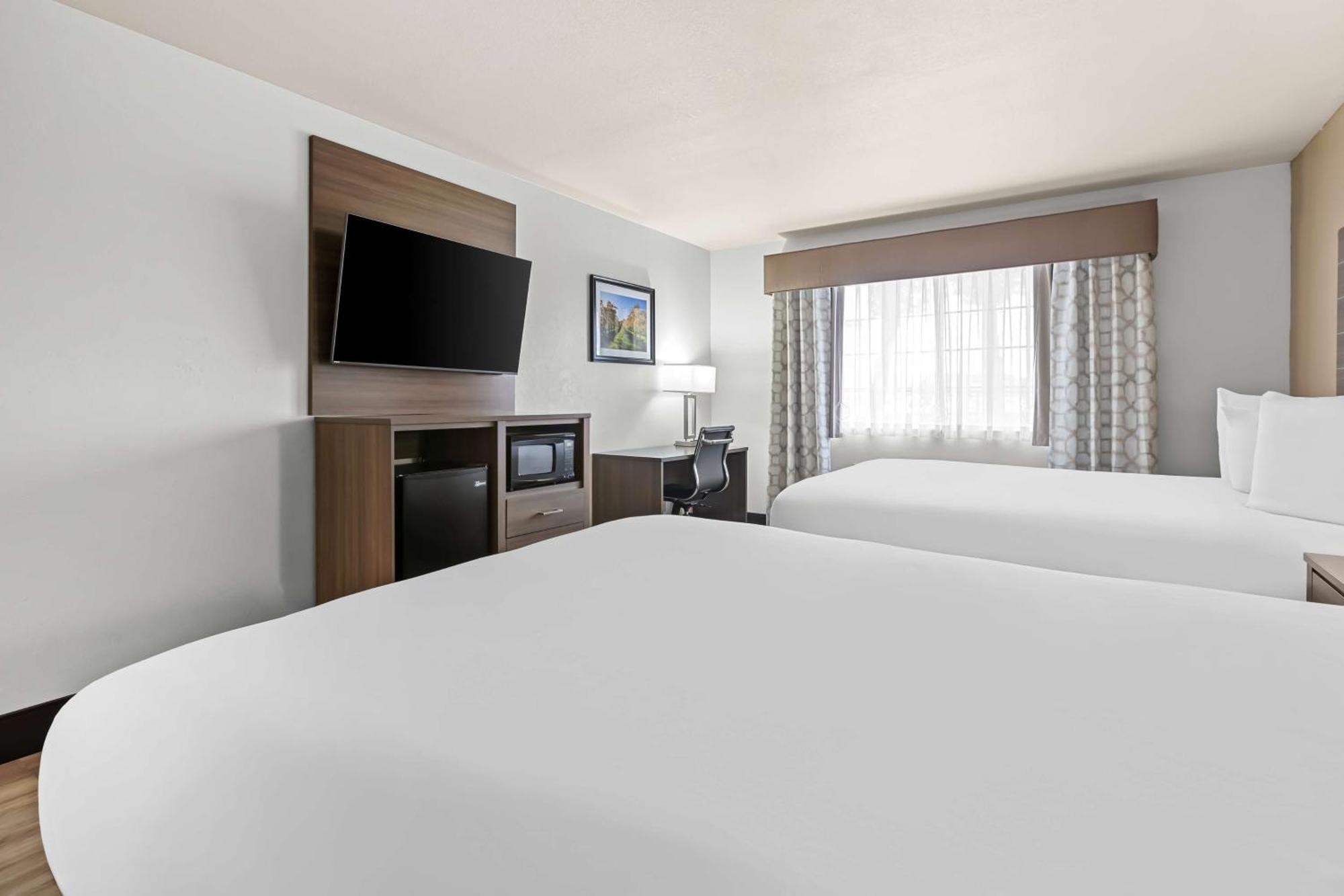 Best Western Plus Caldwell Inn & Suites Extérieur photo